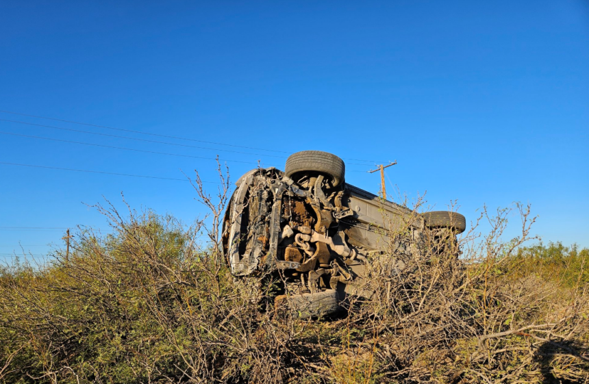 Car carrying 15 people crashes in Santa Teresa KVIA