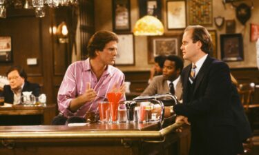 (From left) Ted Danson and Kelsey Grammer on 'Cheers.'