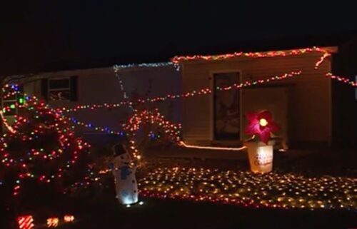 Amber Spann decorated her elderly neighbor's Oak Grove