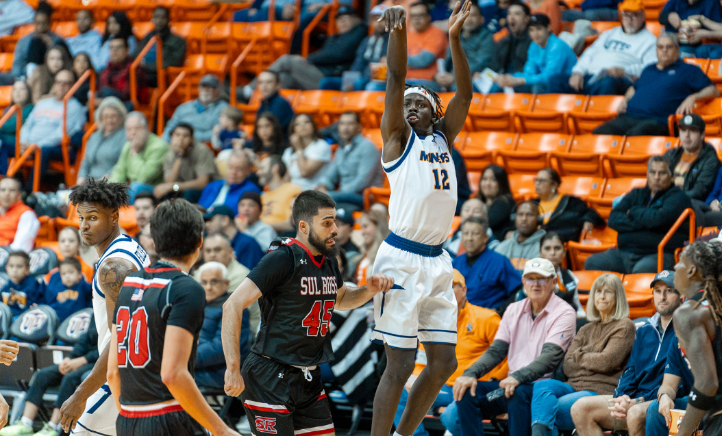 UTEP handles Sul Ross State, 10255, in season opener KVIA