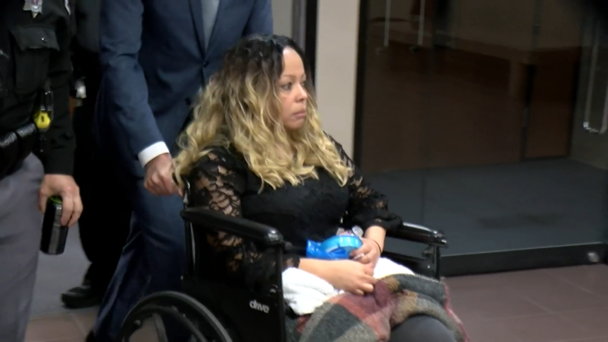 Woman accused of shooting El Paso Uber driver collapses in court