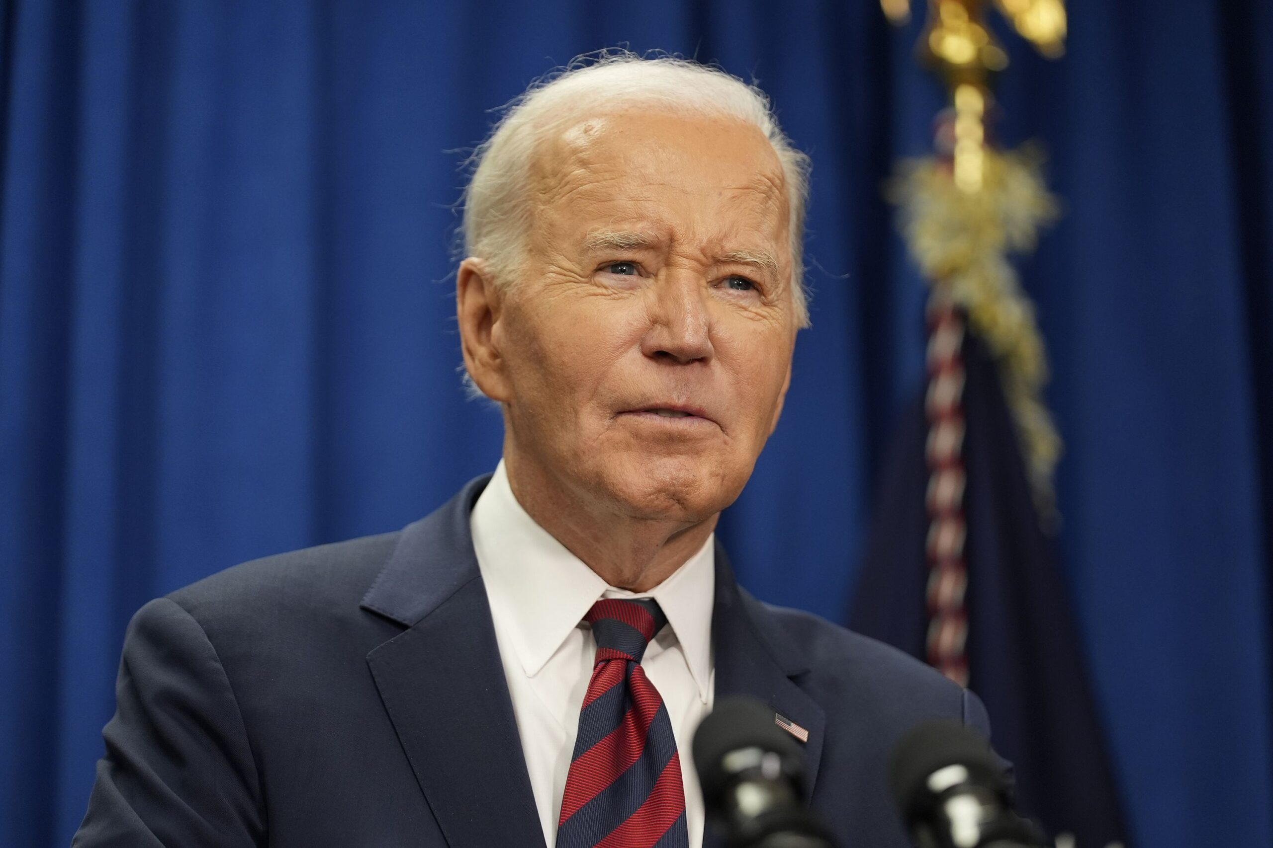 <i>Stephanie Scarbrough/AP via CNN Newsource</i><br/>President Joe Biden speaks to the media in North Charleston