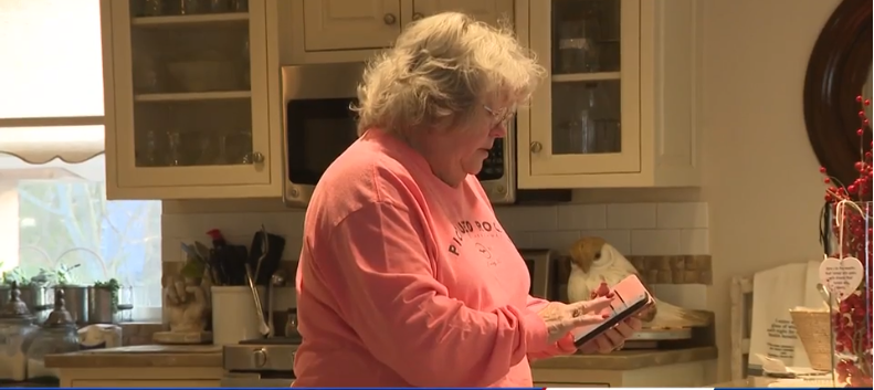 <i>KCCI via CNN Newsource</i><br/>A southern Iowa woman is sharing her story in hopes of preventing others from falling victim to Medicare fraud.