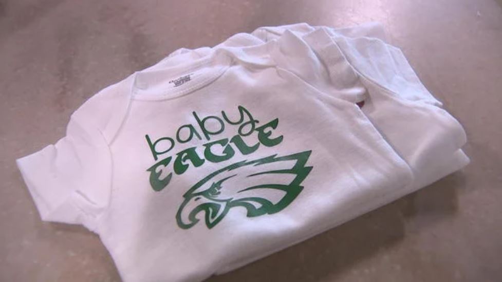 <i>KYW via CNN Newsource</i><br/>Newborn babies and their families at Bryn Mawr Hospital are getting some homemade Eagles swag
