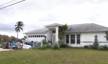 A heartwarming community effort in Cape Coral has helped an older homeowner