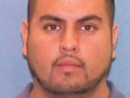 <i>FBI/WBBM via CNN Newsource</i><br/>Arnoldo Jimenez had been wanted on an arrest warrant charging him with first-degree murder in the 2012 death of his wife