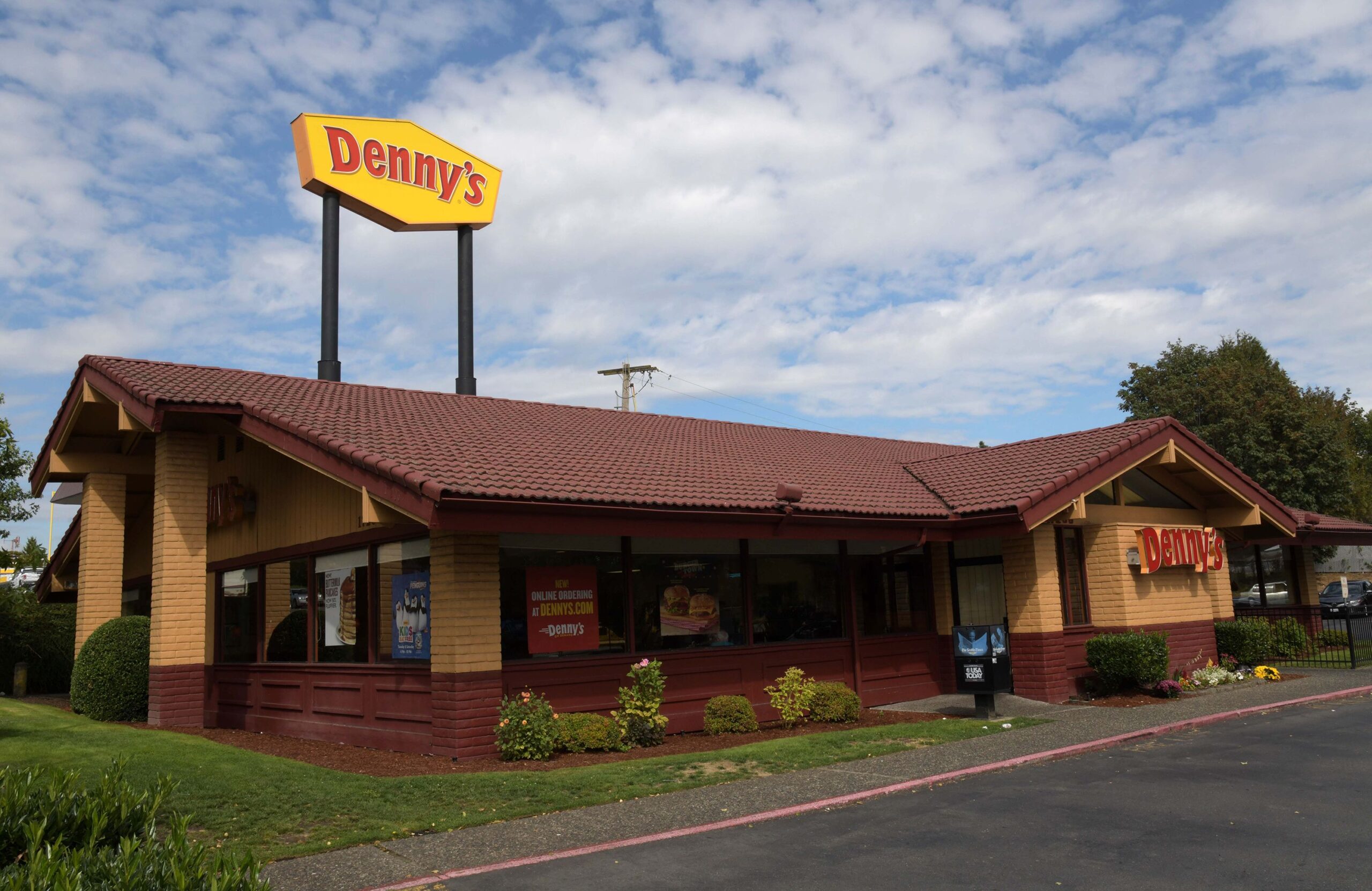 <i>Kirby Lee/AP via CNN Newsource</i><br/>Denny's is closing more restaurants than previously announced.