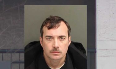 Steven Donovan is in jail after deputies say he was impersonating a Homeland Security officer.