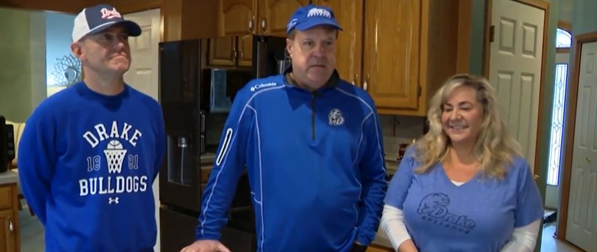 <i>KCCI via CNN Newsource</i><br/>Home decoration for Scott Riemenschneider is a lot of blue and white. There's a pennant