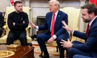 National security adviser Mike Waltz tells CNN's Dana Bash that Ukrainian President Volodymyr Zelensky needs to make clear "publicly and privately" that he’s "ready to go to peace."