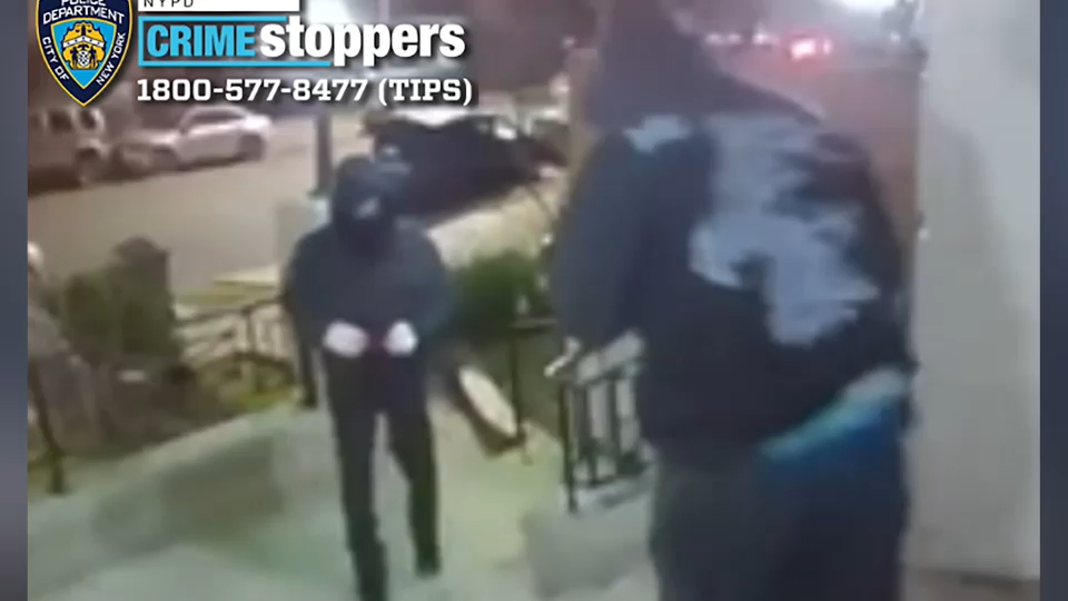 <i>NY Crime Stoppers/WABC via CNN Newsource</i><br/>The thieves got away with more than $1 million in valuables.