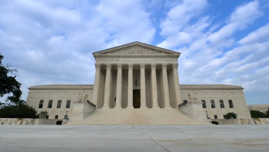 <i>KIVI via CNN Newsource</i><br/>Local advocates