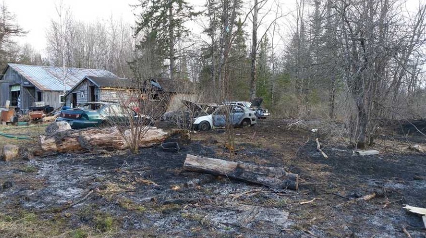 <i>WMTW via CNN Newsource</i><br/>A fire in Sherman just before 5 p.m. on April 21 was held to less than a quarter of an acre
