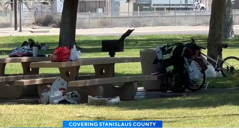 <i>KOVR via CNN Newsource</i><br/>Arguments are escalating between Turlock city leaders and the directors of the homeless shelter
