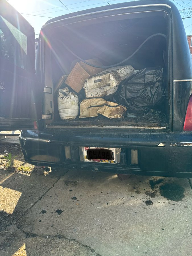 <i>@kimdaceywbal/WBAL via CNN Newsource</i><br/>A hearse packed with animal remains is found by police in the driveway of a man who owns a pet cremation company.