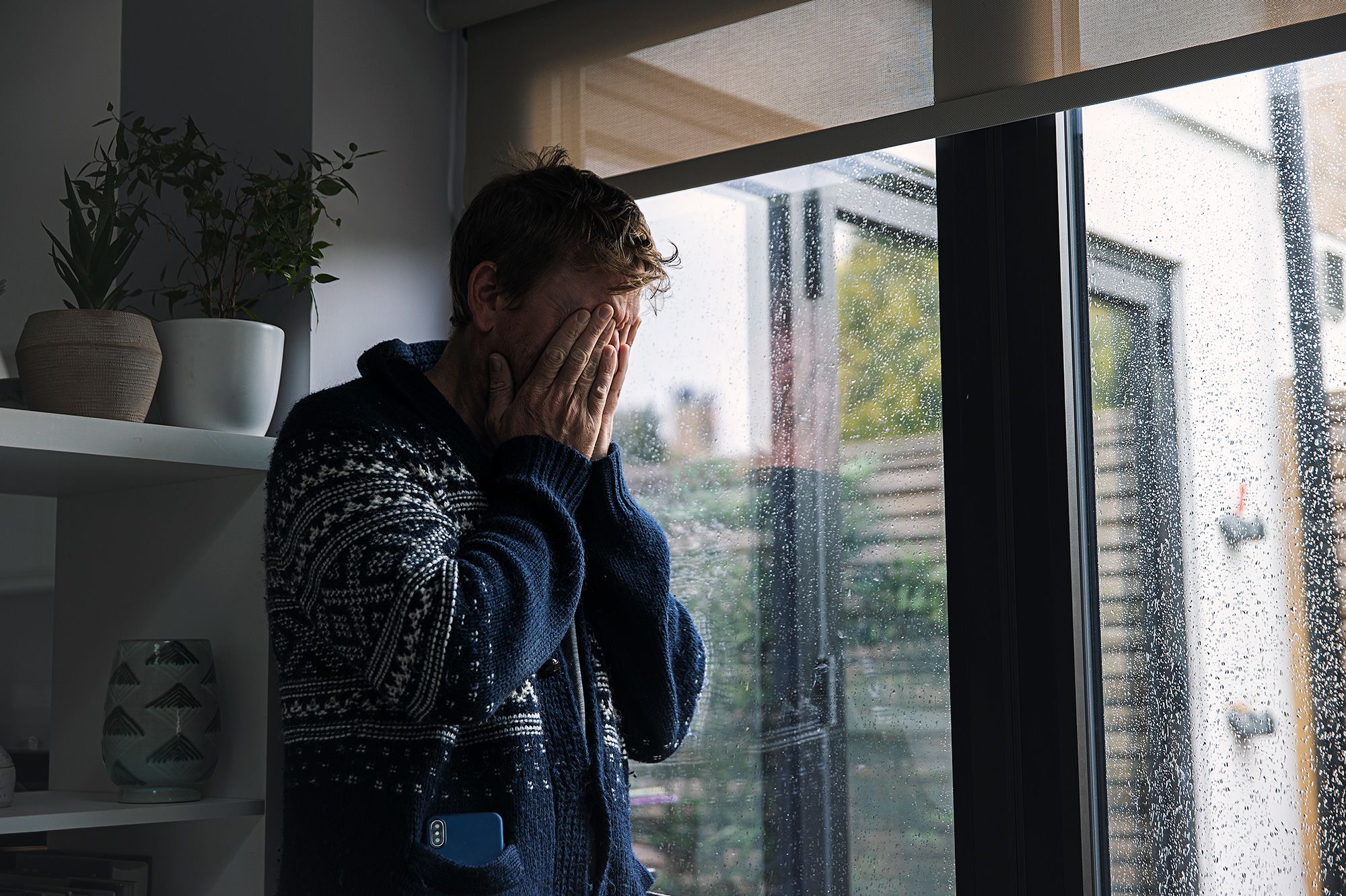 <i>Justin Paget/Digital Vision/Getty Images via CNN Newsource</i><br/>Chronic stress keeps you in a constant state of high alert