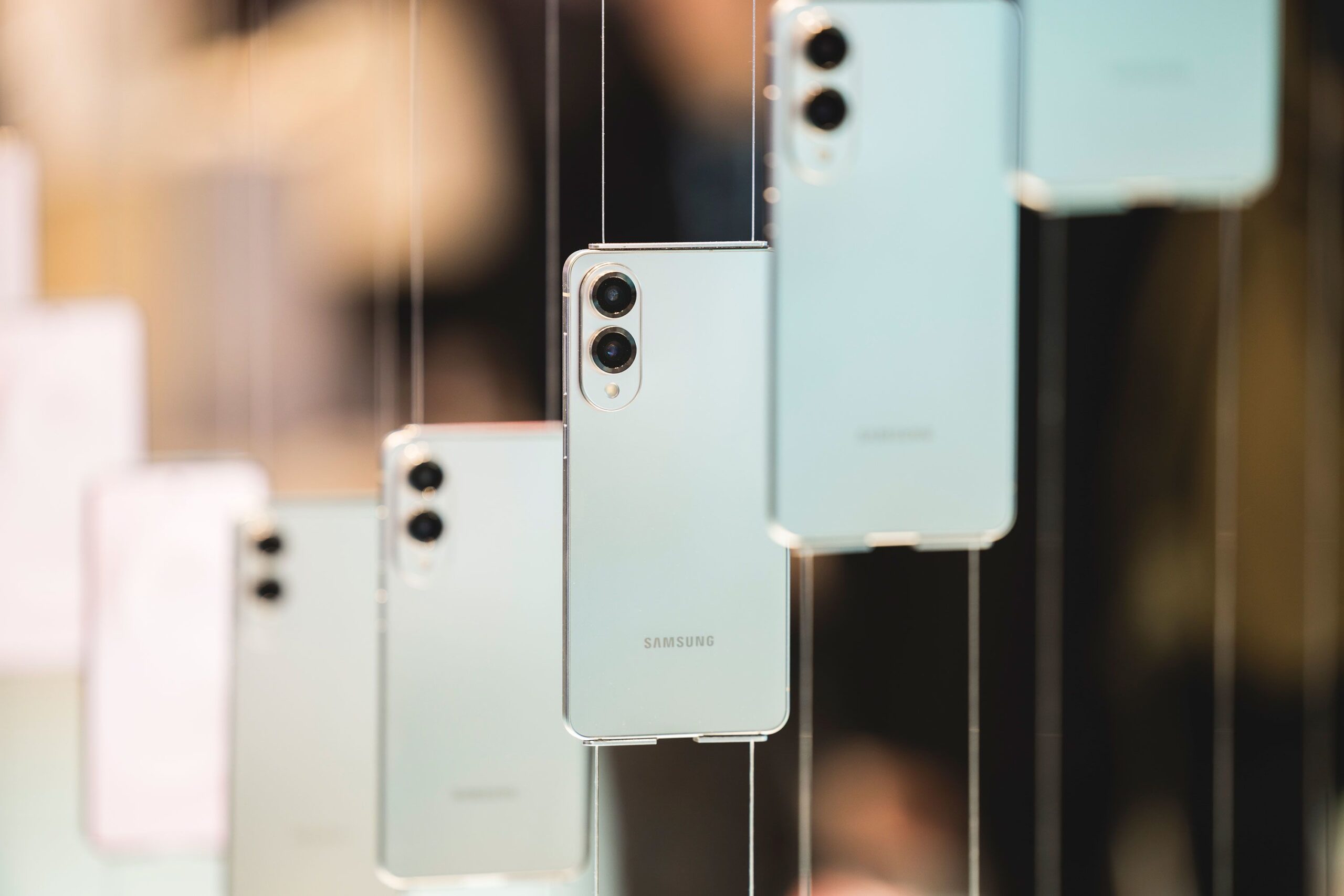 <i>SeongJoon Cho/Bloomberg/Getty Images via CNN Newsource</i><br/>An advertisement for Samsung Electronics Co. Galaxy smartphones is displayed atop a building in the company's mobile business factory in this aerial photograph taken above Gumi