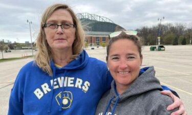 Brewers game brings organ donor and recipient together.