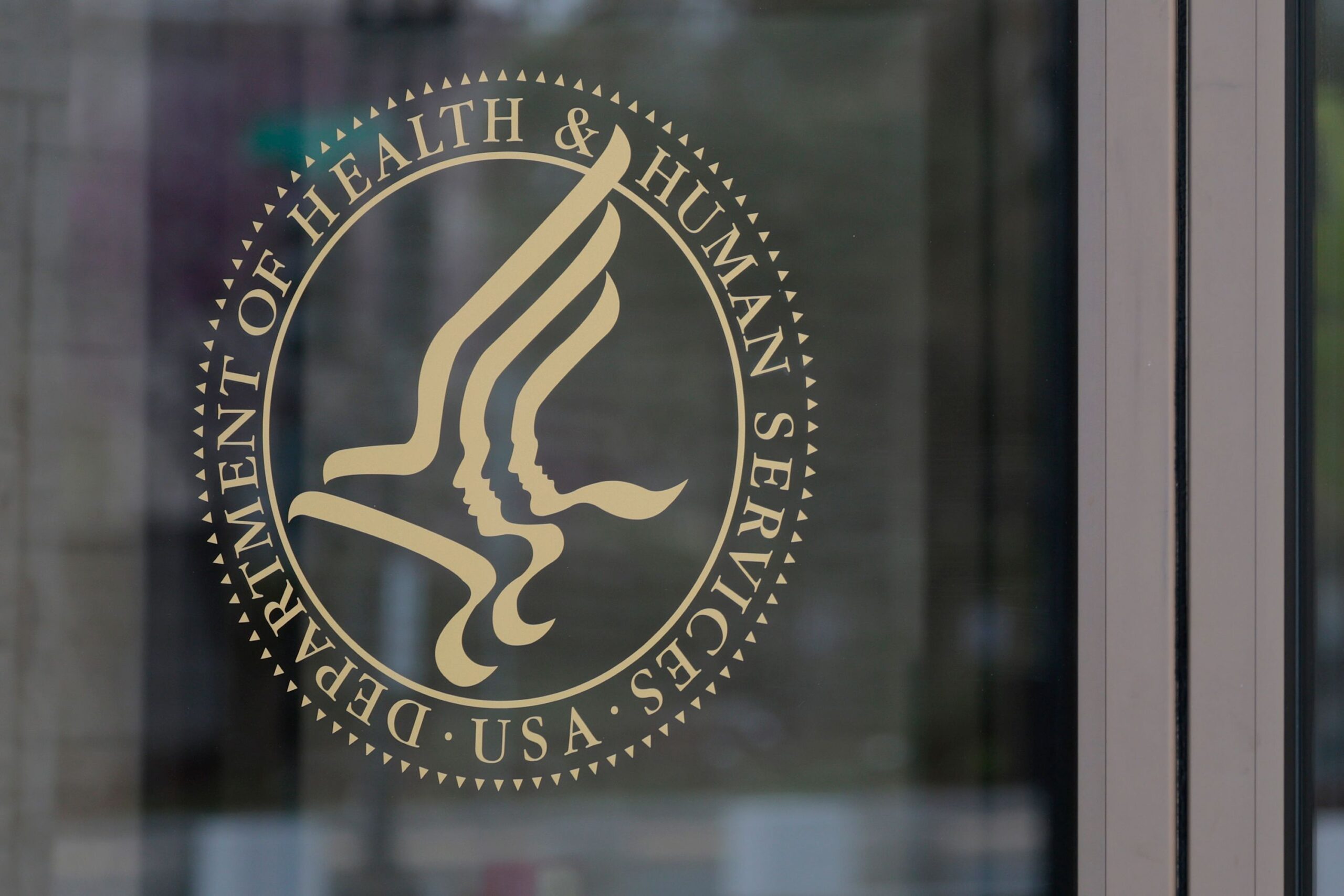 <i>Anna Moneymaker/Getty Images via CNN Newsource</i><br/>The US Department of Health and Human Services on Thursday released a lengthy review of treatment for gender dysphoria in children but said the name of its authors won't be released initially.