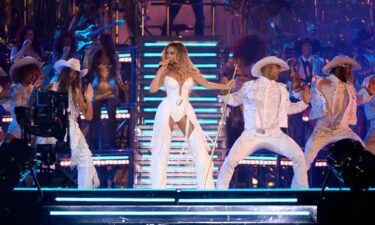 Beyoncé's tour next heads to Chicago.