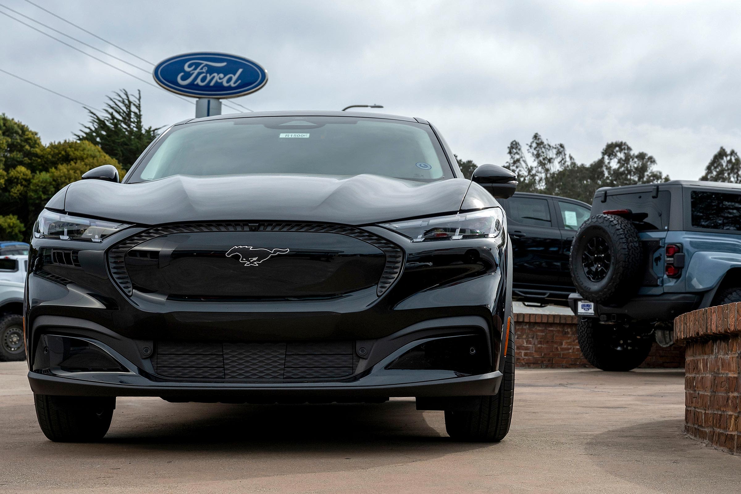 <i>David Paul Morris/Bloomberg/Getty Images via CNN Newsource</i><br/>A Ford Mach-E at a Ford dealership in Colma