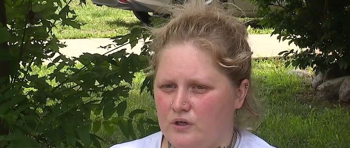 <i>WXYZ via CNN Newsource</i><br/>Oakland County Sheriff Michael Bouchard is commending the mother of one of the suspects for turning him in.