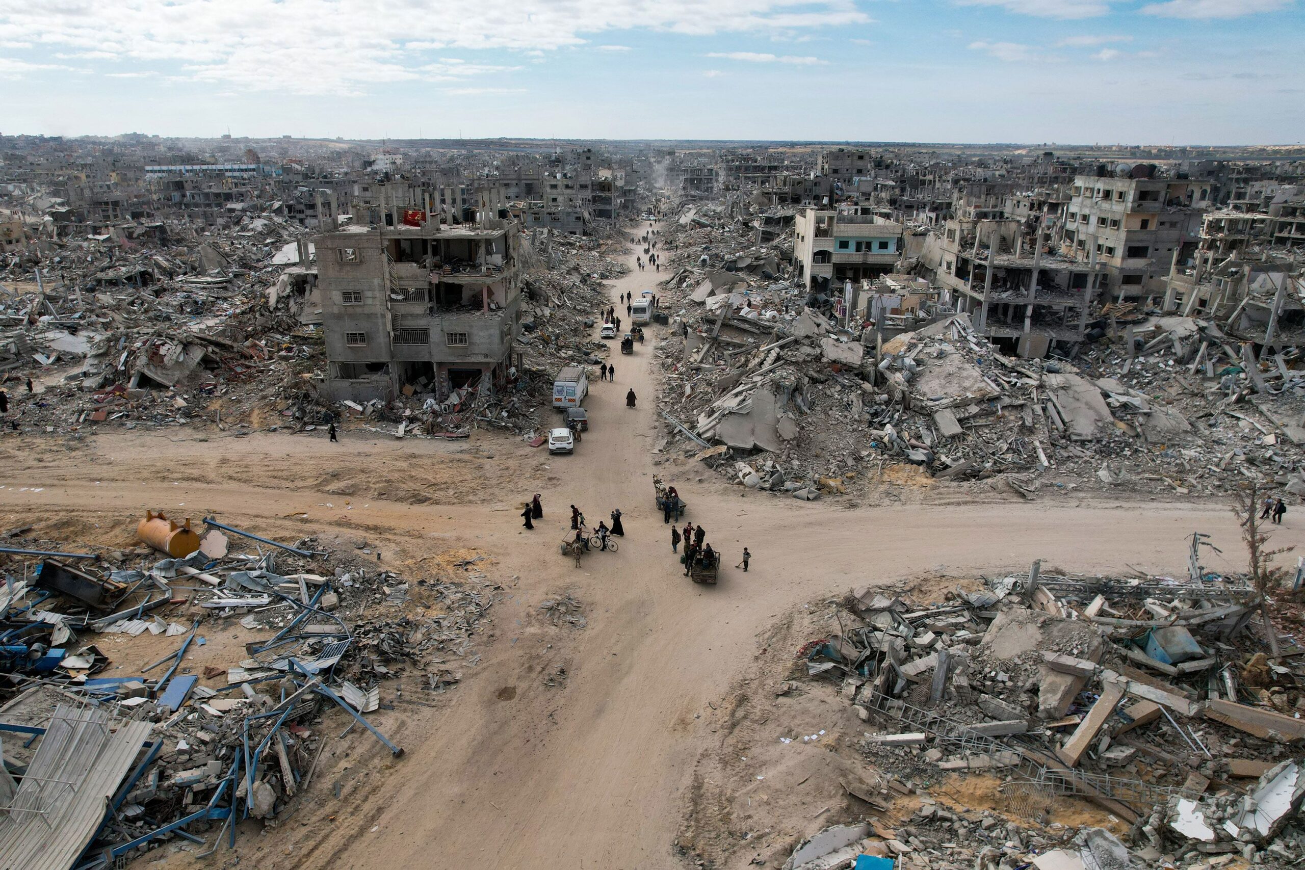 <i>Ahmad Gharabli/AFP via Getty Images via CNN Newsource</i><br/>Israeli Defense Minister Israel Katz.