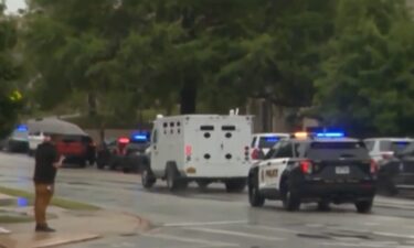 University of Arkansas students said the fast police response was overshadowed by nearly two hours without updates