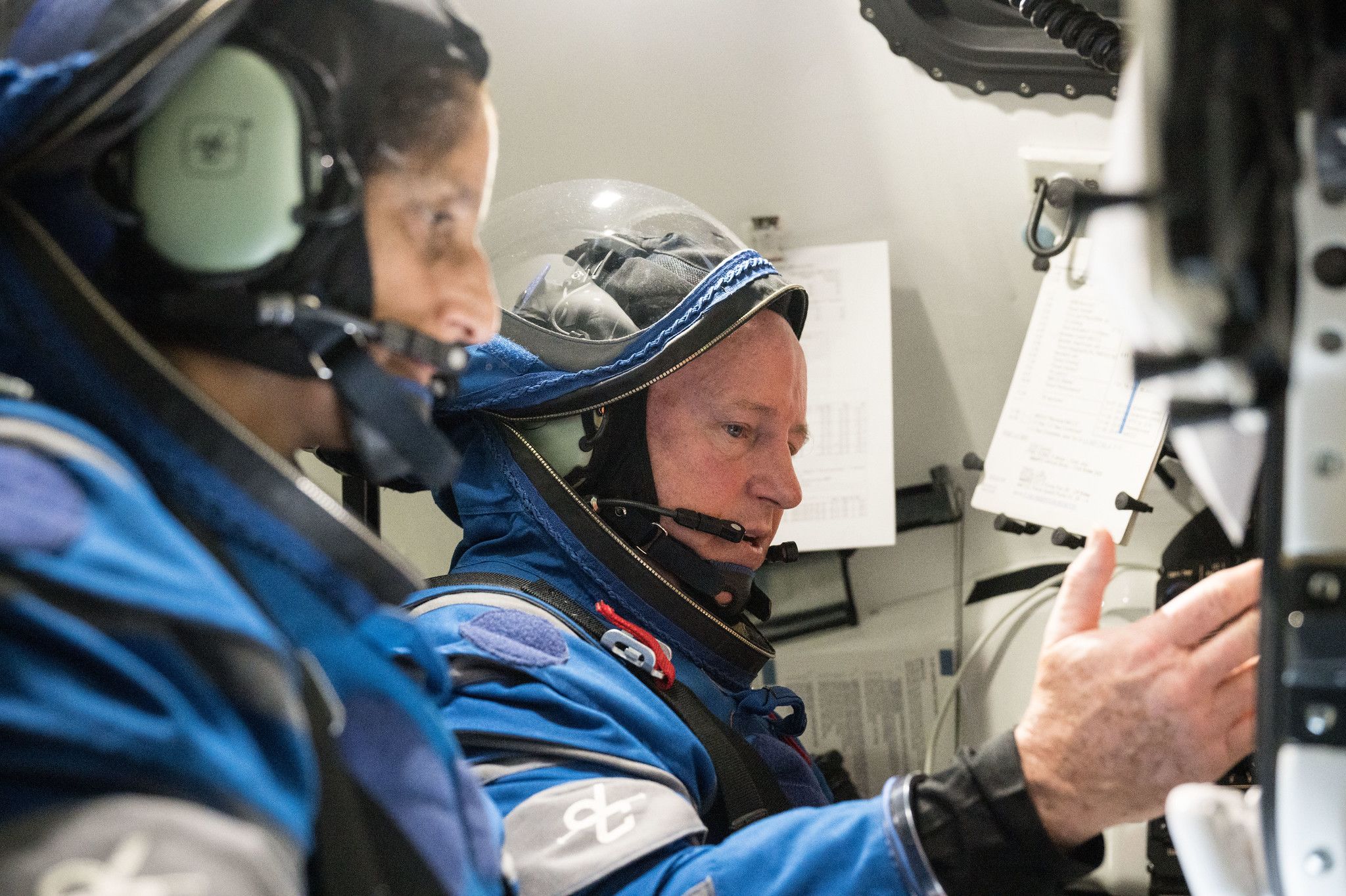 <i>Robert Markowitz/NASA via CNN Newsource</i><br/>Astronauts Suni Williams (left) and Butch Wilmore train at NASA’s Johnson Space Center in 2022. Wilmore is retiring from NASA less than five months after he returned from﻿ a troubled test mission.