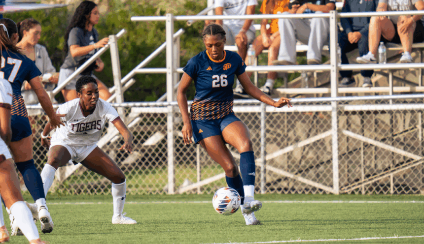utep soccer wins pic 1
