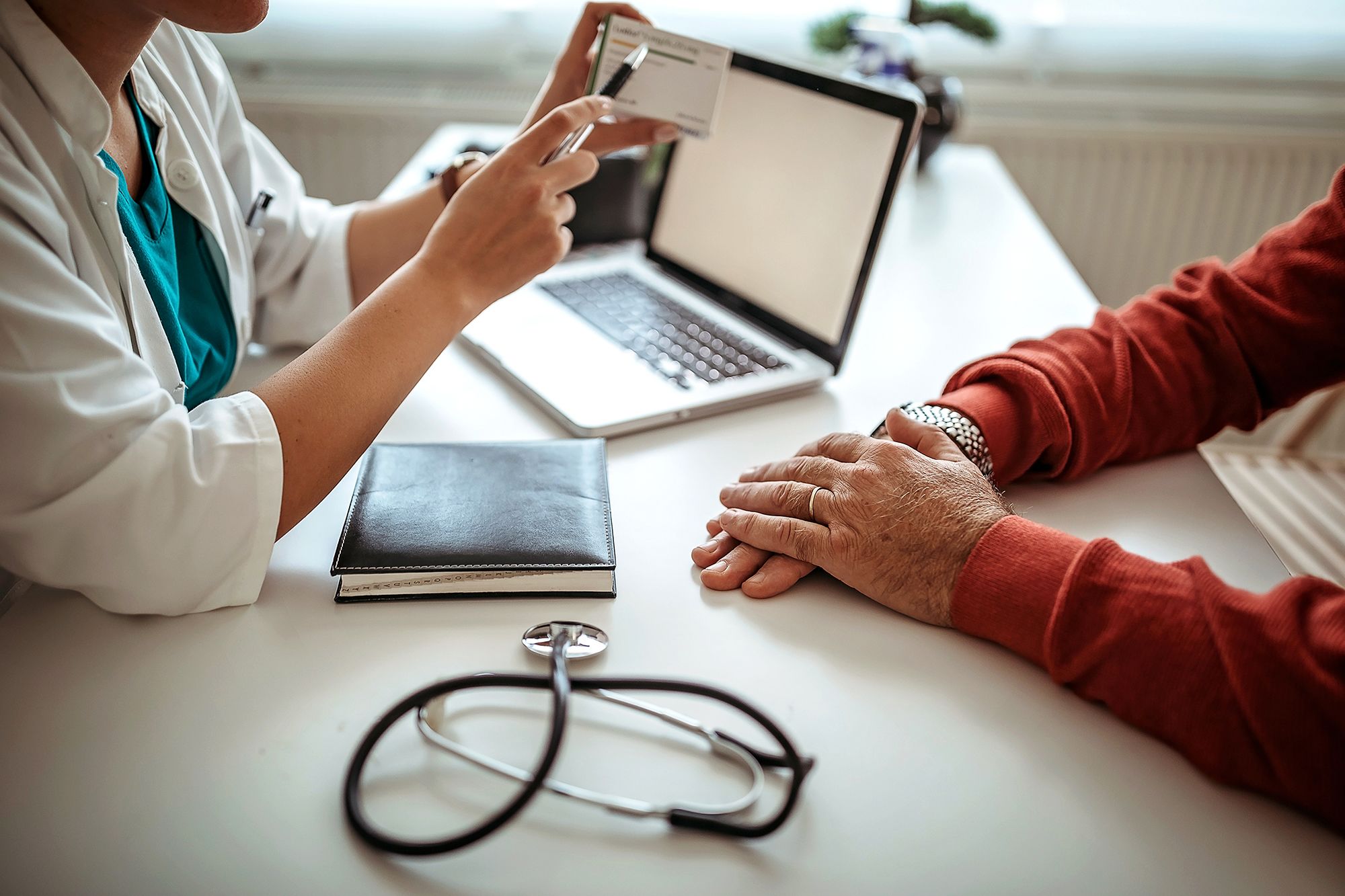<i>StefaNikolic/E+/Getty Images via CNN Newsource</i><br/>Cancer care is a top cost concern for employers.