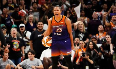 Alyssa Thomas secured the Phoenix Mercury's 79-73 victory over the New York Liberty.