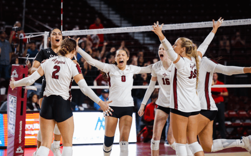 nmsu volleyball web pic 1