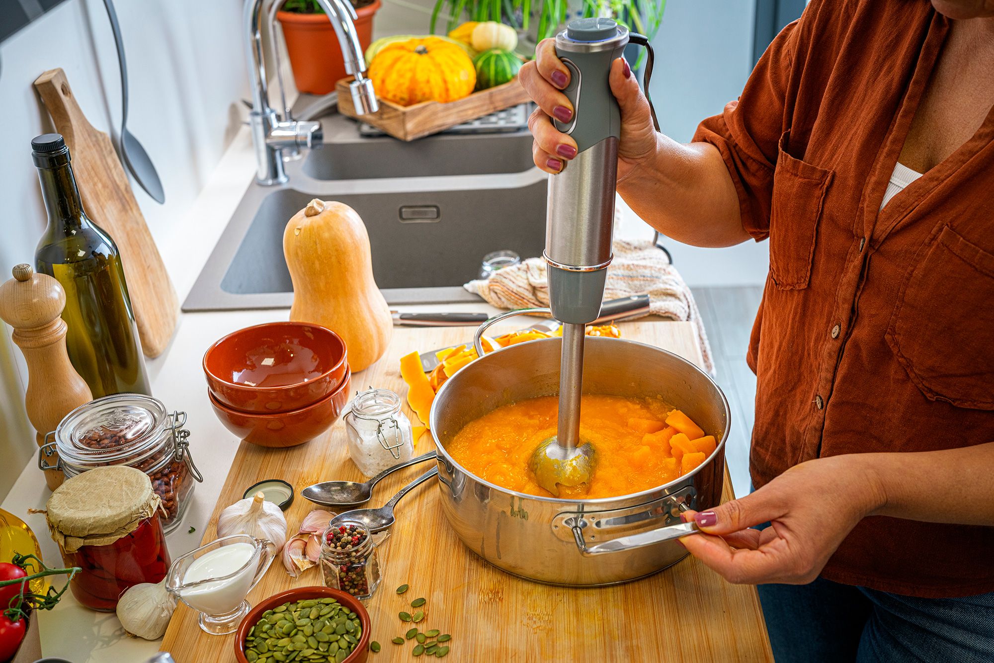 <i>fcafotodigital/E+/Getty Images via CNN Newsource</i><br/>When using an immersion blender