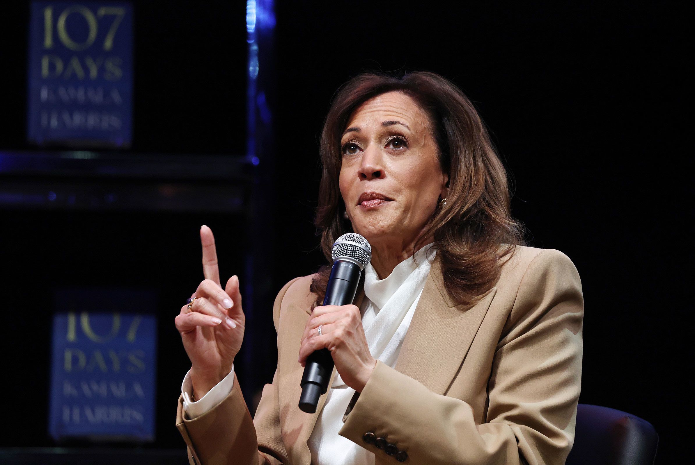 <i>Mario Tama/Getty Images via CNN Newsource</i><br/>Former Vice President Kamala Harris speaks at the Wiltern Theatre in Los Angeles