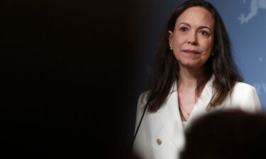 Bryan Stern speaks with CNN about extracting Maria Corina Machado from Venezuela.