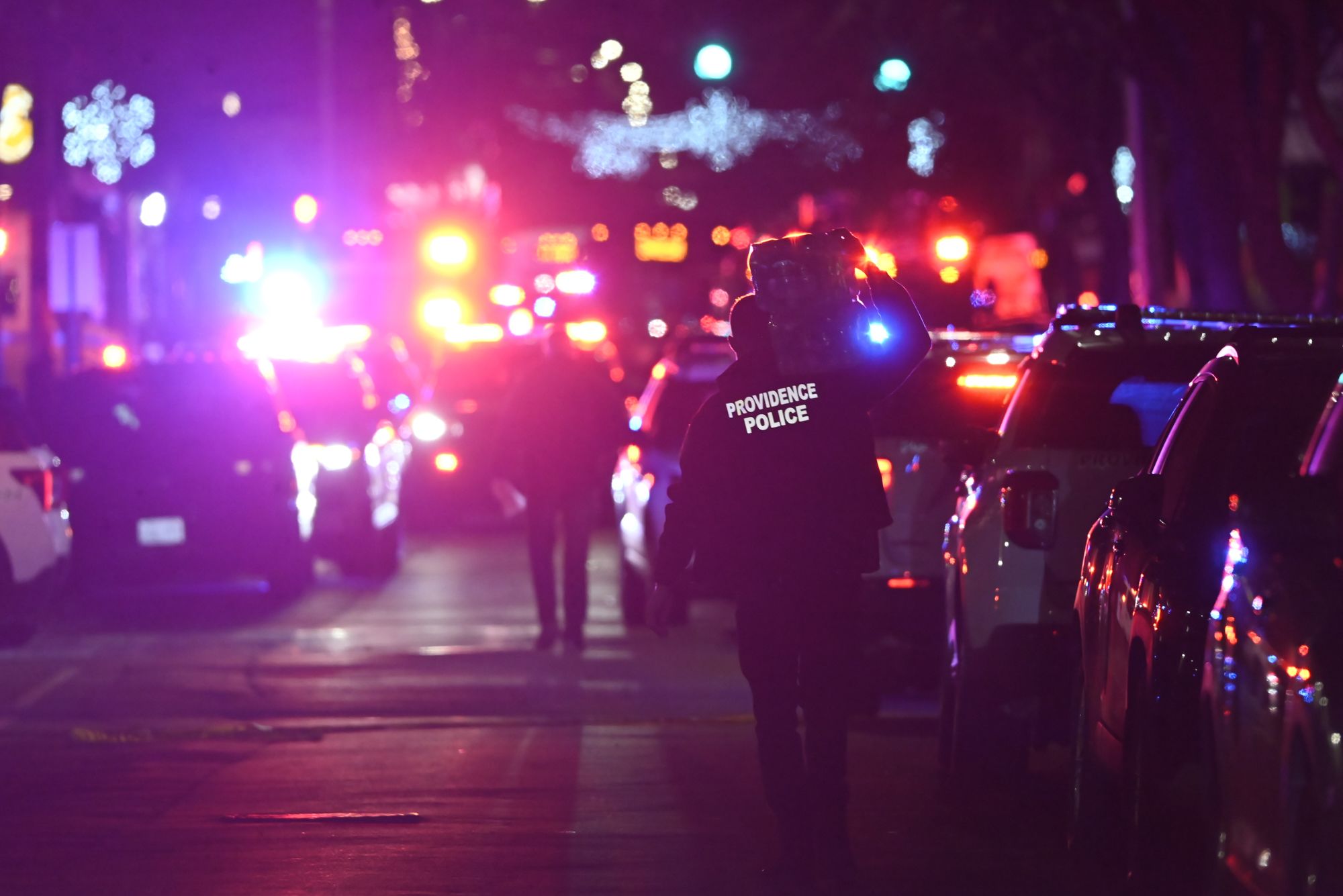 <i>Kyle Mazza/Anadolu/Getty Images via CNN Newsource</i><br/>Emergency personnel work the scene