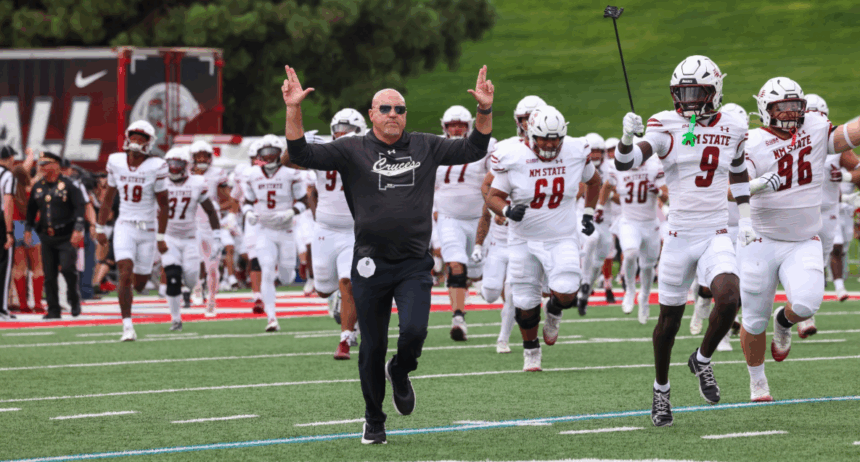 nmsu football sign day pic 1