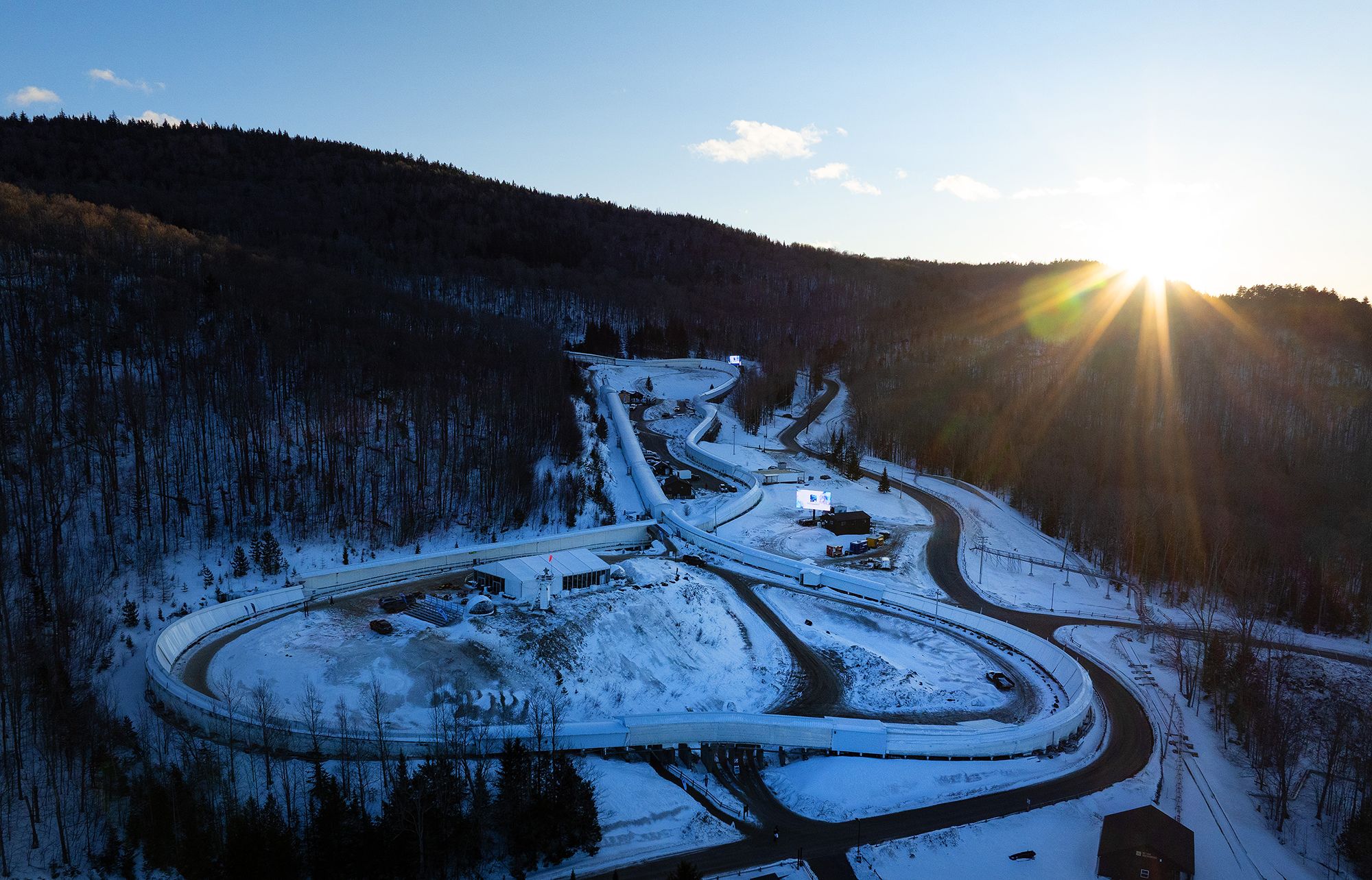 <i>Al Bello/Getty Images/FILE via CNN Newsource</i><br/>In an aerial view