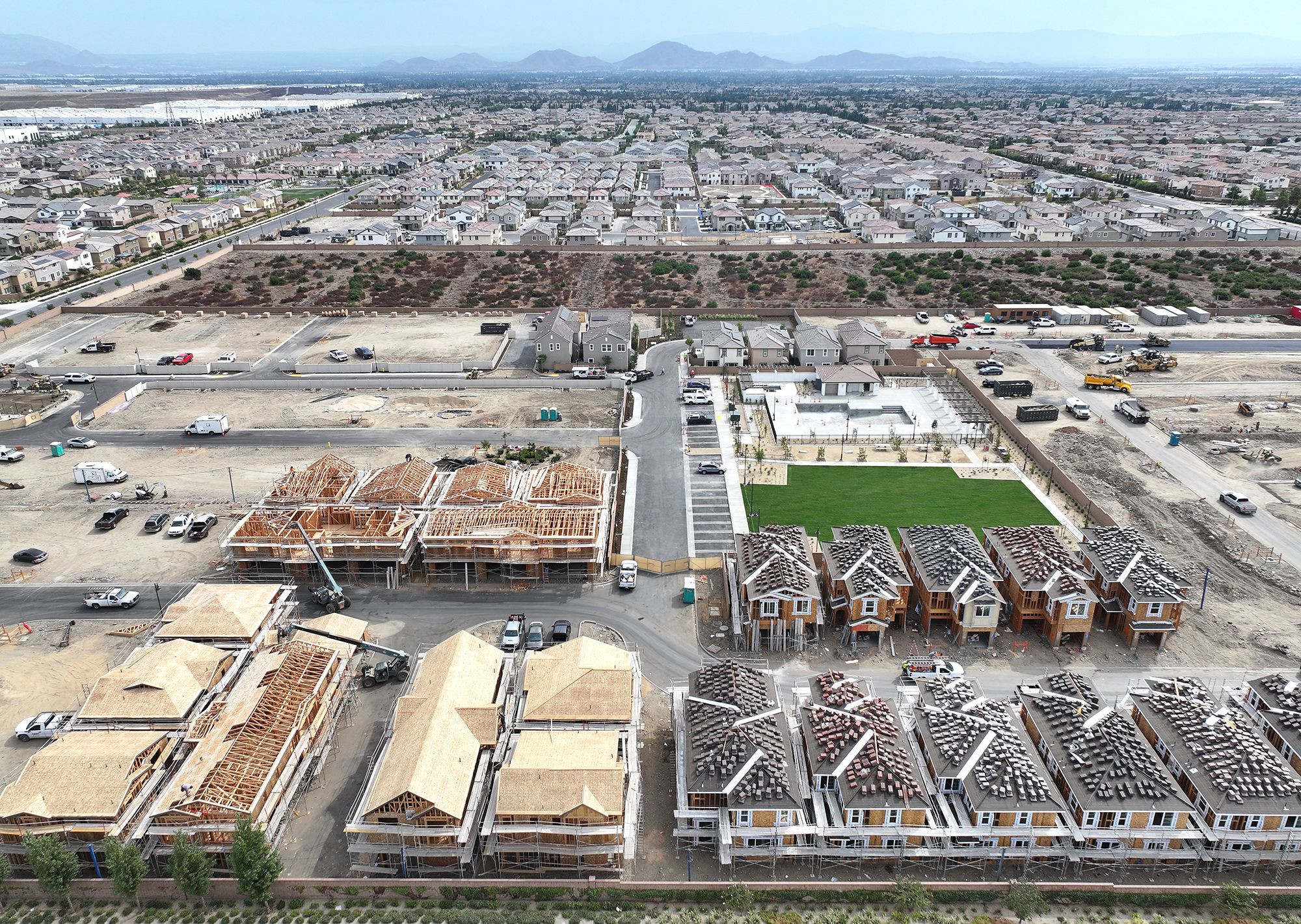 <i>Mario Tama/Getty Images via CNN Newsource</i><br/>Housing activity is starting to pick up after years of stalling.