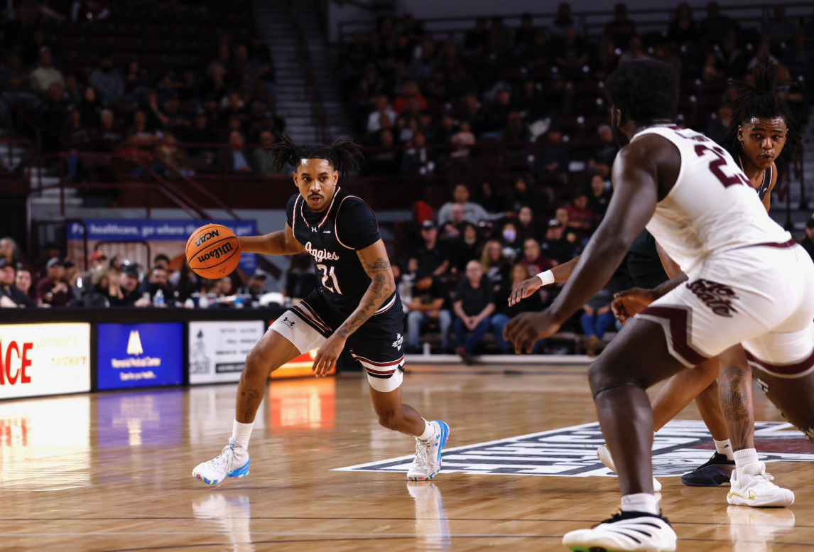 NMSU suffers home loss against Missouri State, 84-75