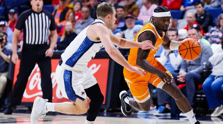 First-place Liberty holds off UTEP, 80-69