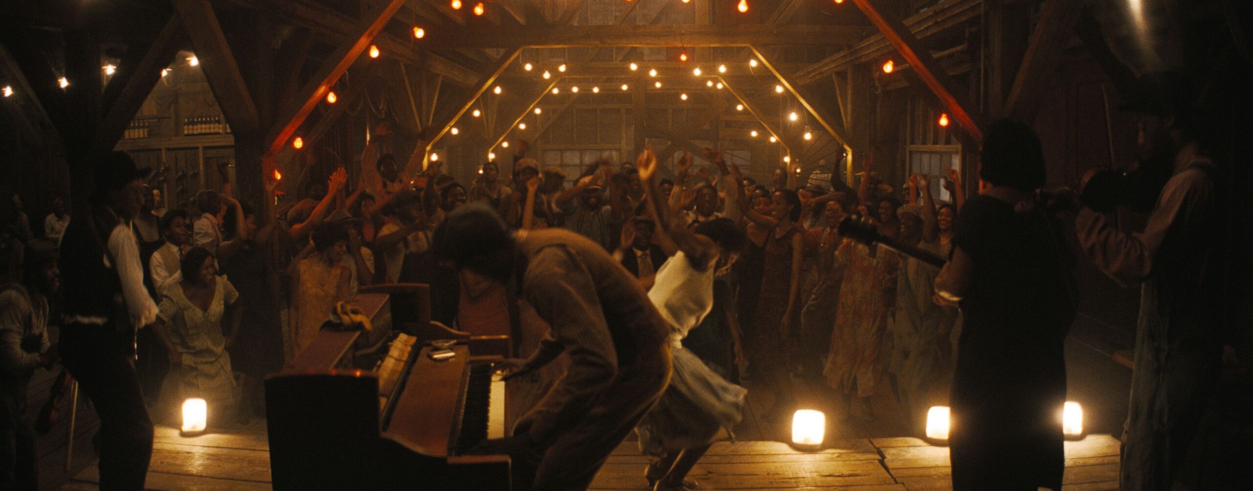 <i>Courtesy Warner Bros. Pictures via CNN Newsource</i><br/>Teyana Taylor and Sean Penn in “One Battle After Another.”