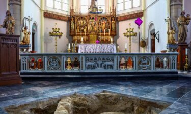 Gene Kelly is pictured as D'Artagnan in the 1948 movie "The Three Musketeers."