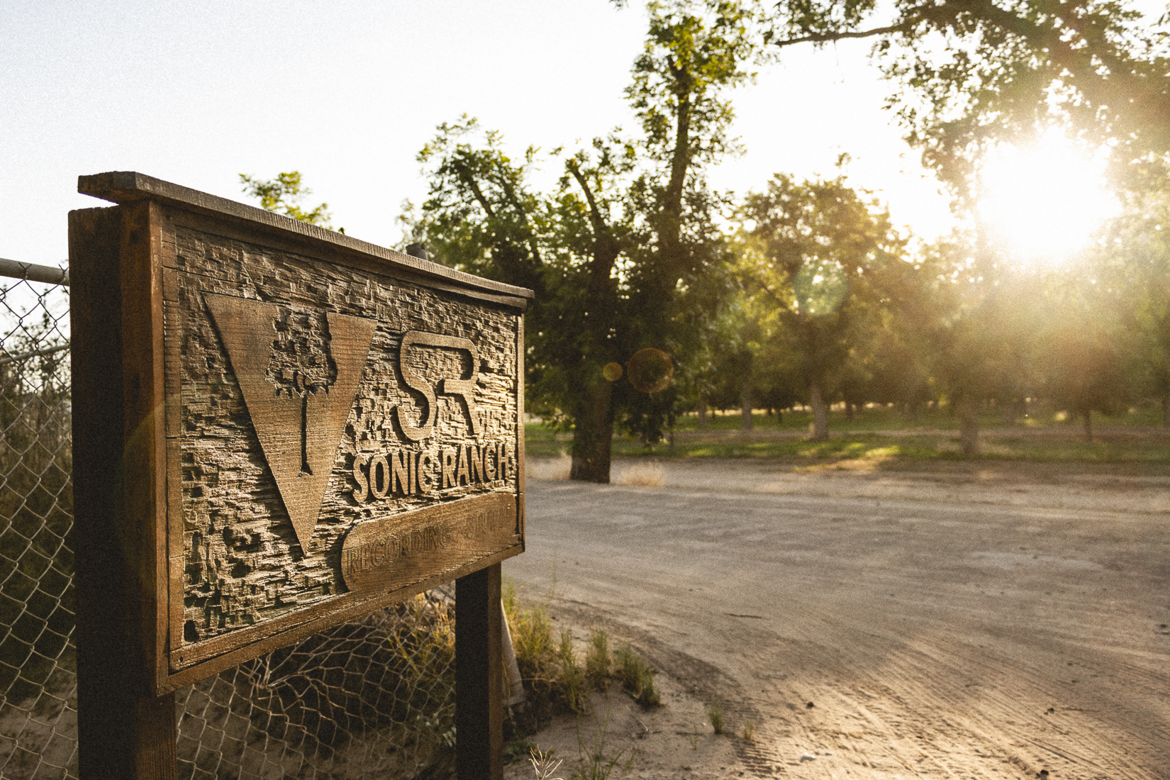 Sonic Ranch sits on 1,700 acres along the Rio Grande near Tornillo, Texas. It offers a
secluded recording environment for artists from around the world to produce their music.