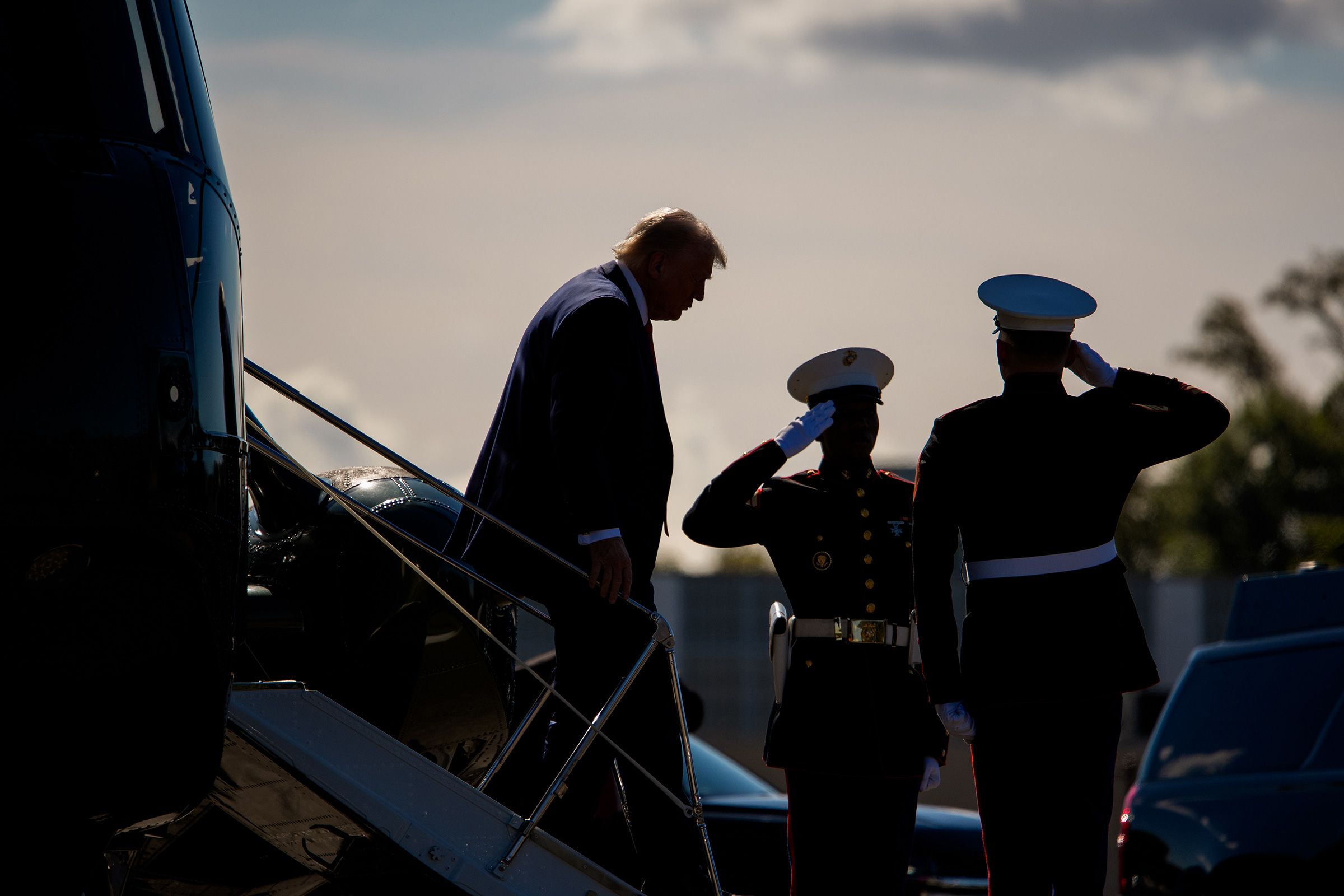 <i>Andrew Harnik/Getty Images/File via CNN Newsource</i><br/>President Donald Trump arrives at Walter Reed Medical Center in Bethesda