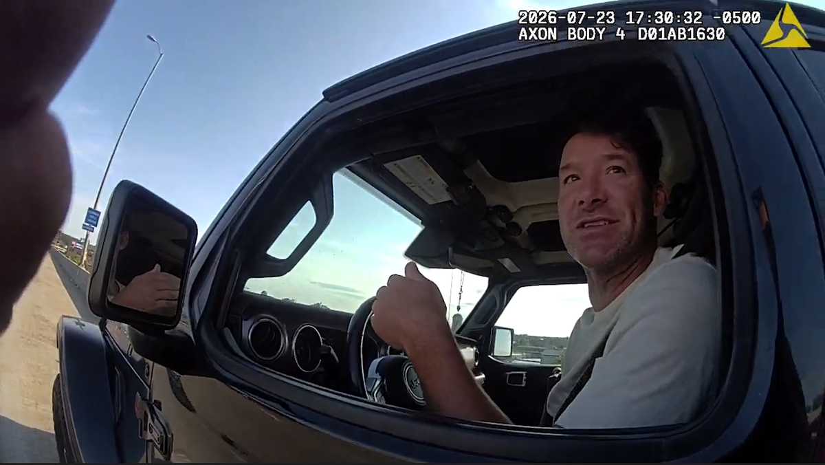 Body camera video of Tony Romo's sobriety test