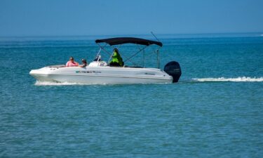 An in-depth guide to bowrider boats