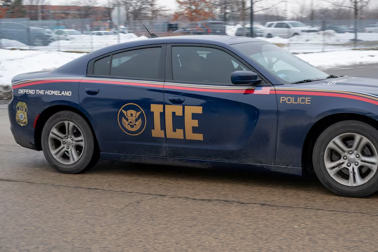 An Immigration and Customs Enforcement vehicle in St. Paul, Minn., Jan. 8, 2026.
