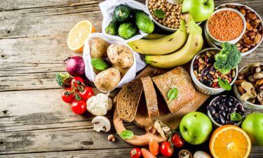 Fibermaxxing? Your microbes (and your health) say thanks.
